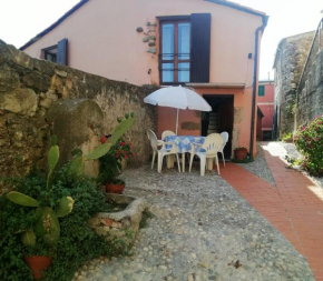 CASA LORENZO SULLE COLLINE DI LEVANTO e VICINO ALLE CINQUETERRE LT-0620, Levanto